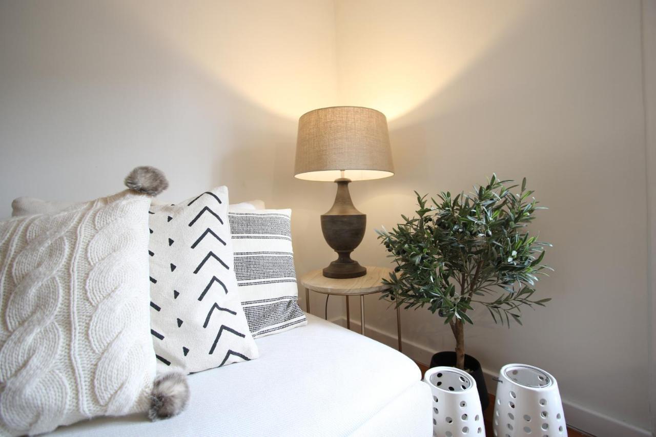 Chic Urban Retreat At Downtown With Balcony & Views Διαμέρισμα Lisboa Εξωτερικό φωτογραφία