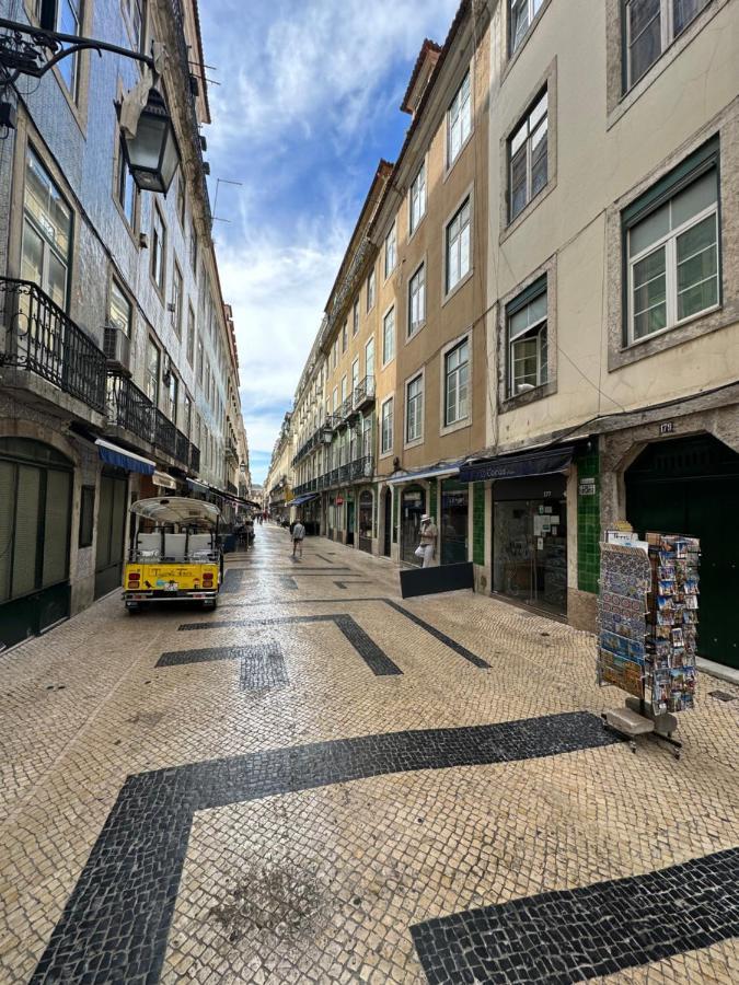 Chic Urban Retreat At Downtown With Balcony & Views Διαμέρισμα Lisboa Εξωτερικό φωτογραφία
